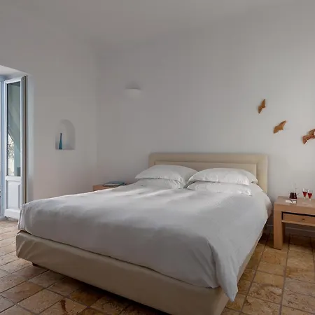 Otel Aria &
